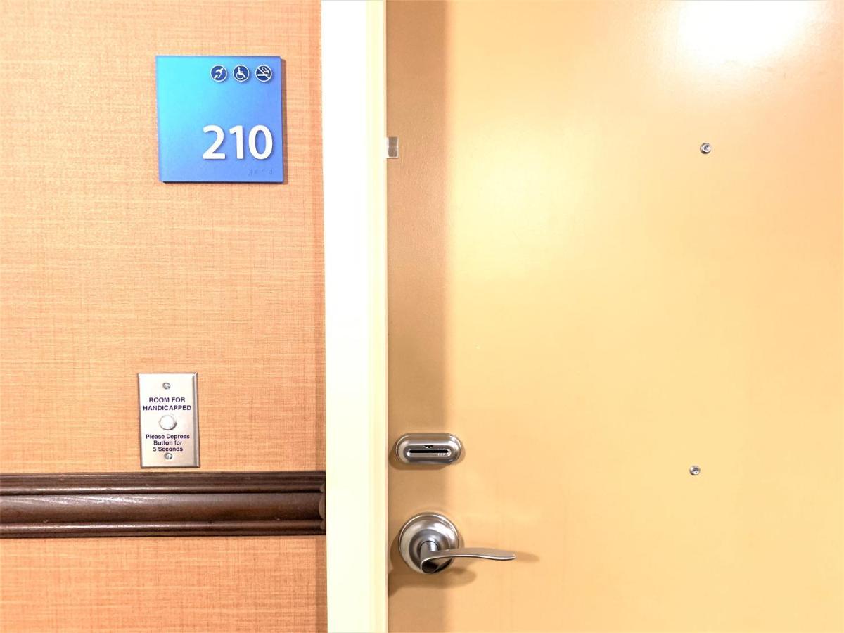 Holiday Inn Express Fresno Northwest - Herndon By Ihg Buitenkant foto