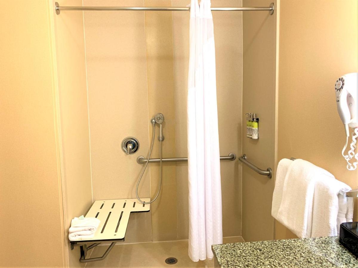 Holiday Inn Express Fresno Northwest - Herndon By Ihg Buitenkant foto