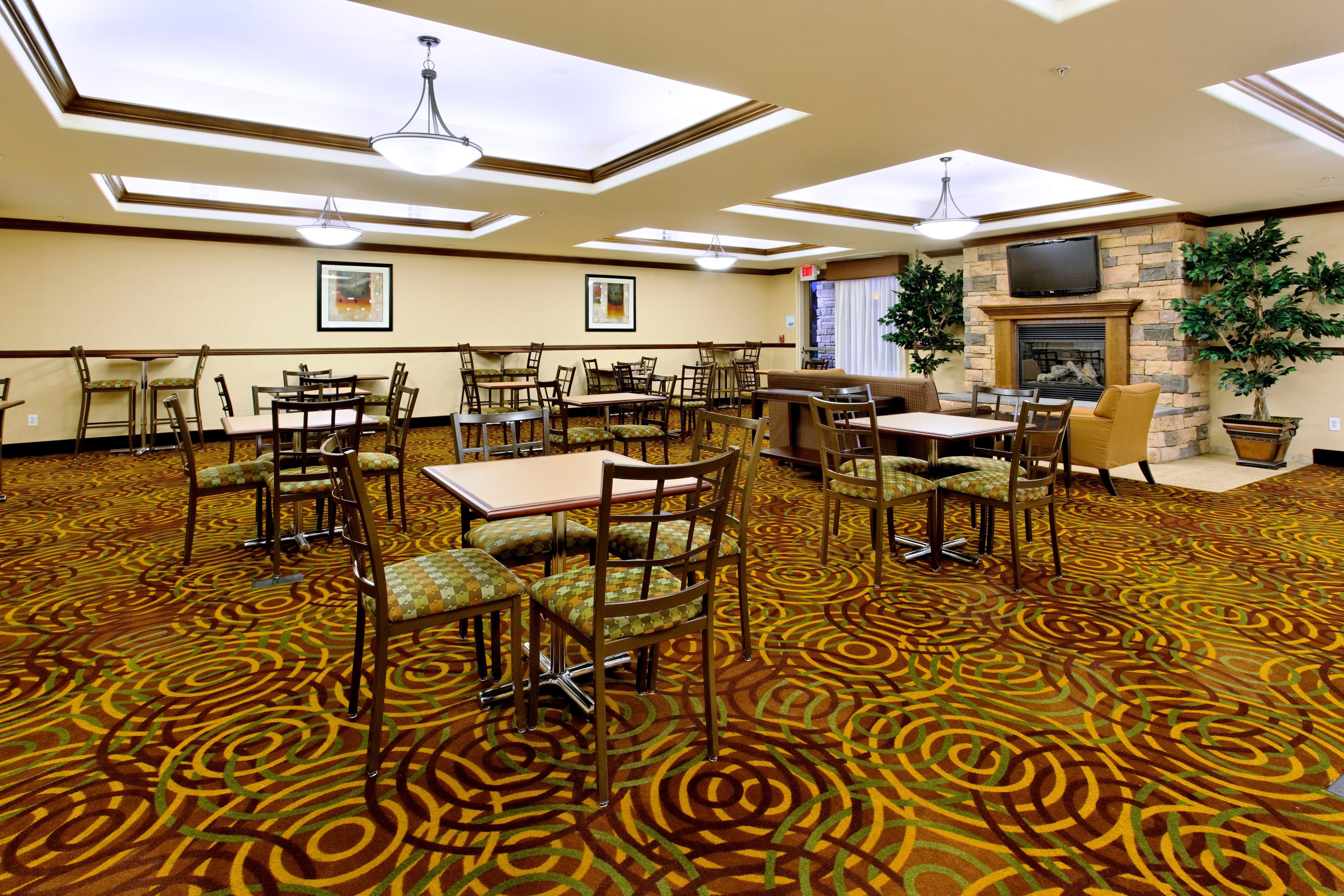 Holiday Inn Express Fresno Northwest - Herndon By Ihg Buitenkant foto